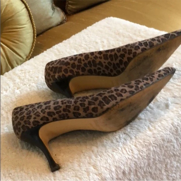 Etienne Aigner Leopard Heels - Picture 4 of 7